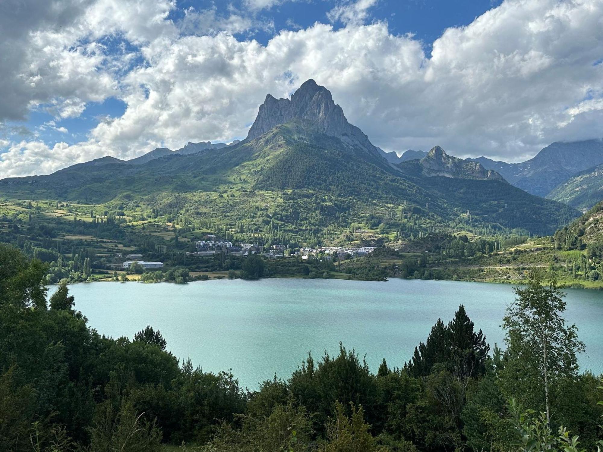 El Escondite De Las Margas Sabiñánigo Extérieur photo